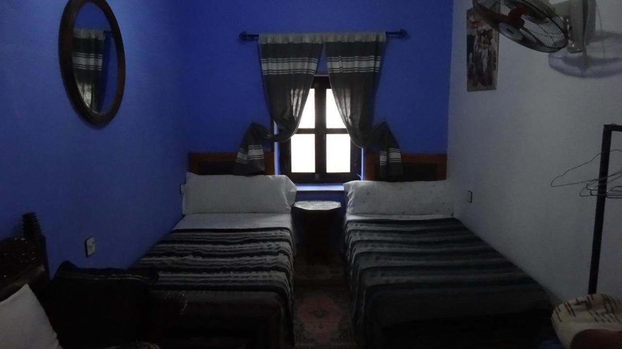 Riad Chourafa Chefchaouen Bagian luar foto