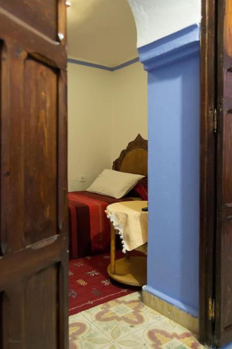Riad Chourafa Chefchaouen Bagian luar foto
