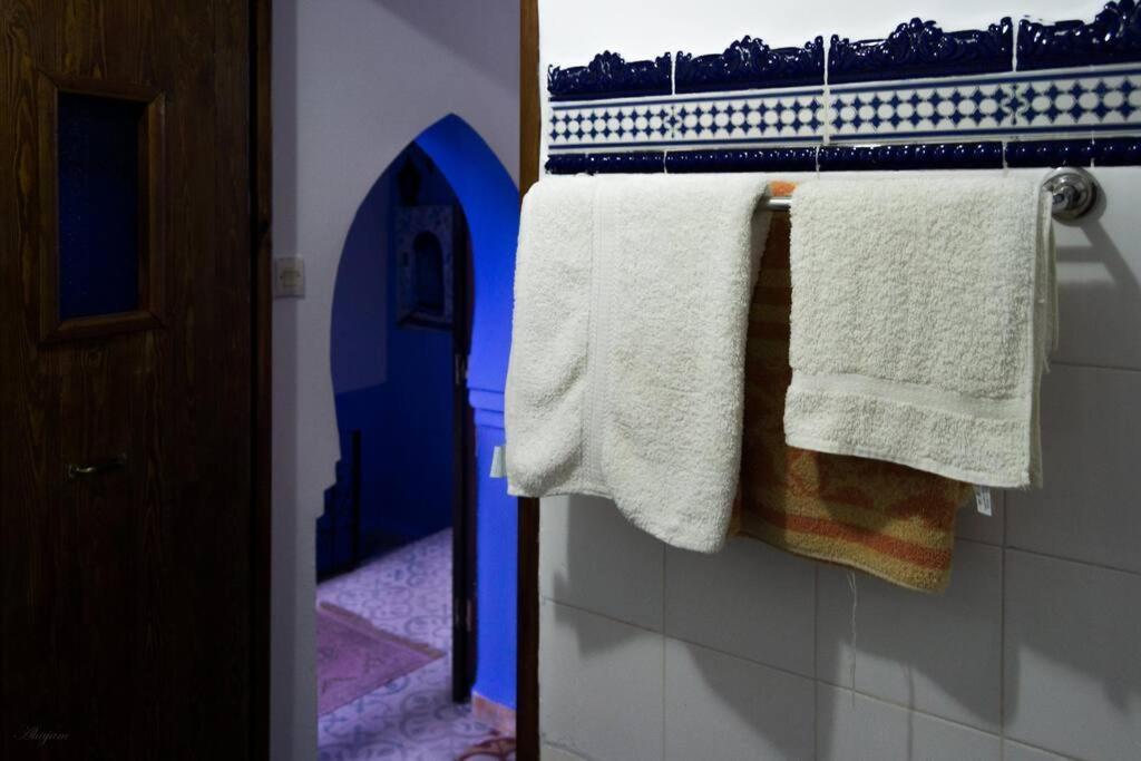 Riad Chourafa Chefchaouen Bagian luar foto