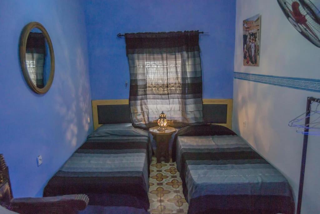 Riad Chourafa Chefchaouen Bagian luar foto