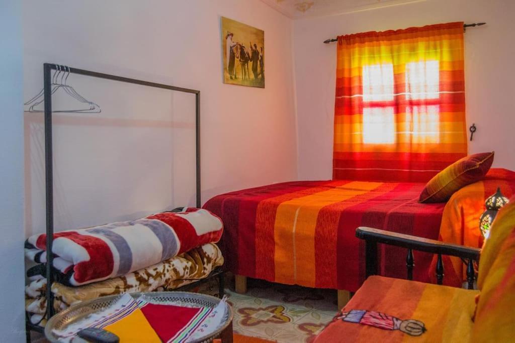 Riad Chourafa Chefchaouen Bagian luar foto